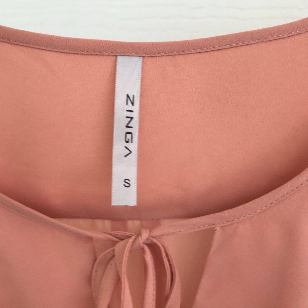 Blouse - Picture 2 of 5